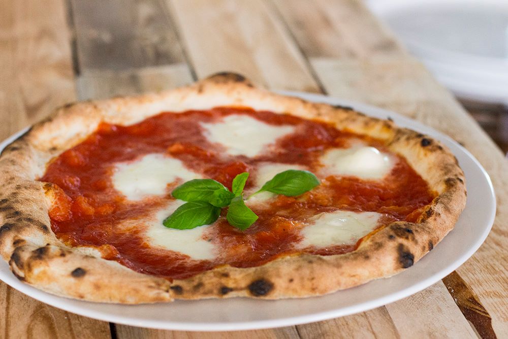 Forno nero – nowa pizzeria z pizzą neapolitańską, również w wersji wegańskiej